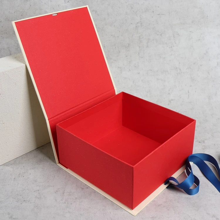 Luxury Christmas Gift Packaging Flip-top Box suppliers